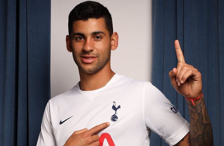 Romero pasó de la liga italiana a la Premier League.