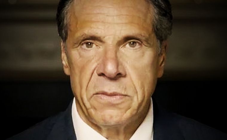 El gobernador resiste, por ahora, en soledad.