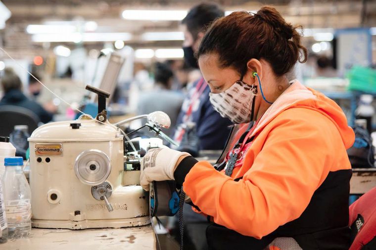 Según el Indec, los salarios le ganaron a la inflación. (Foto: Archivo)