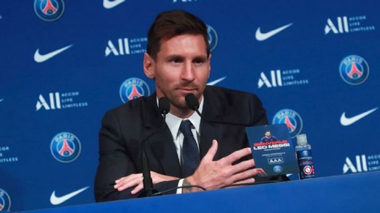 La primera conferencia de prensa de Lionel Messi en el PSG.