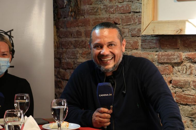 Lucio Rojas presentó su nuevo tema desde Lo De Villalpando