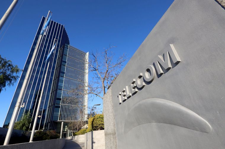 Telecom alertó por el robo de cables de cobre en Córdoba