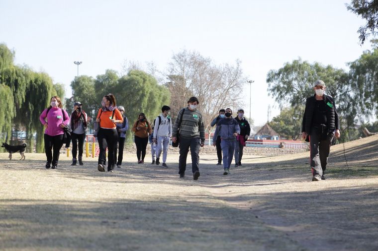 Nuevo trekking urbano cultural por la costanera de Córdoba.