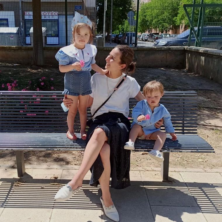 Mariana y Jaime, los hijos de una mamá orgullosa