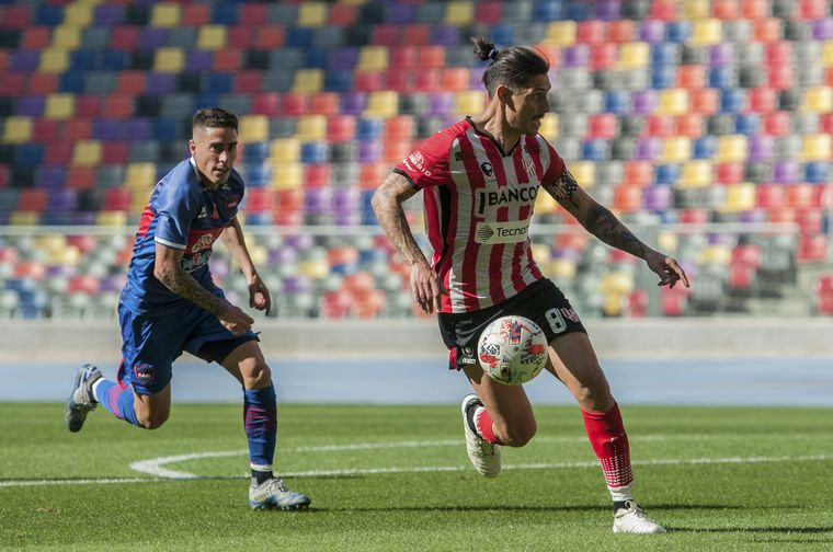 Güemes e Instituto igualaron 1-1 en Santiago del Estero.