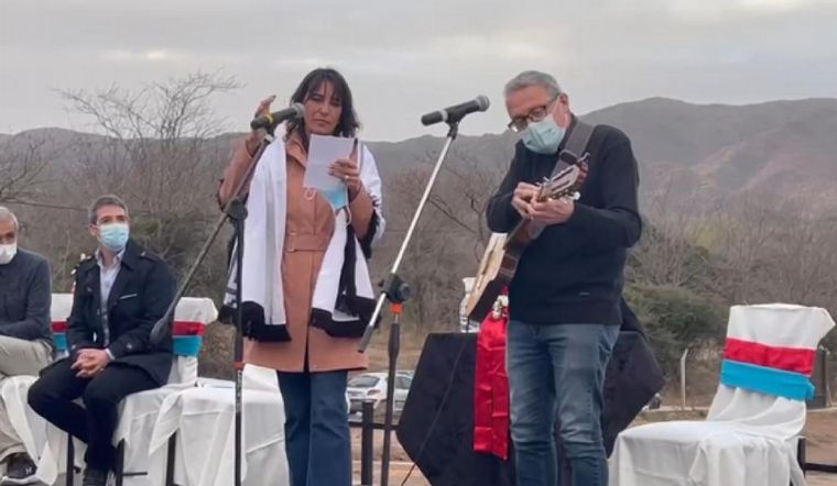 AUDIO: El intendente de Cosquín, Gabriel Musso, habló de su canción con Natalia de la Sota