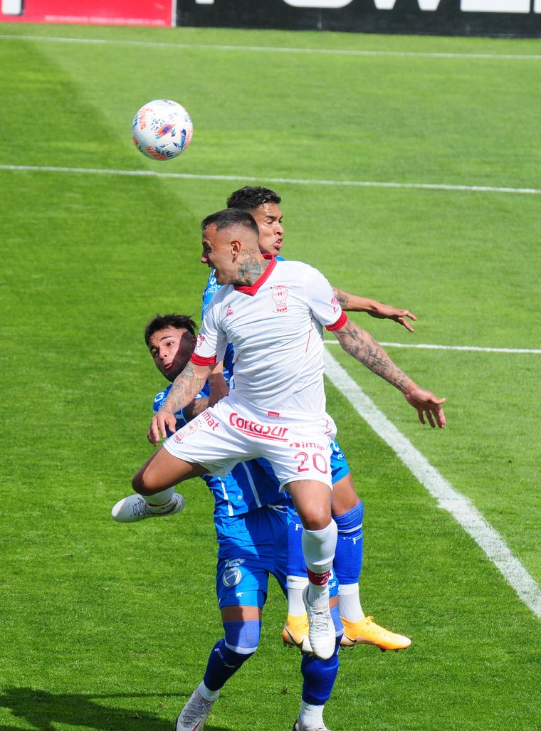 FOTO: Godoy Cruz y Huracán se enfrentan este sábado por la Liga Profesional