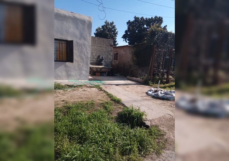 Tenía una perimetral pero apuñaló a su expareja y a su hija en San Pedro.