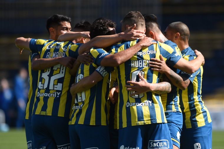 Central goleó a Arsenal en Rosario