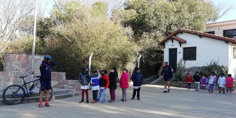 El Cruce por la Educación en la escuela Dra. Cecilia Grierson en Los Cocos