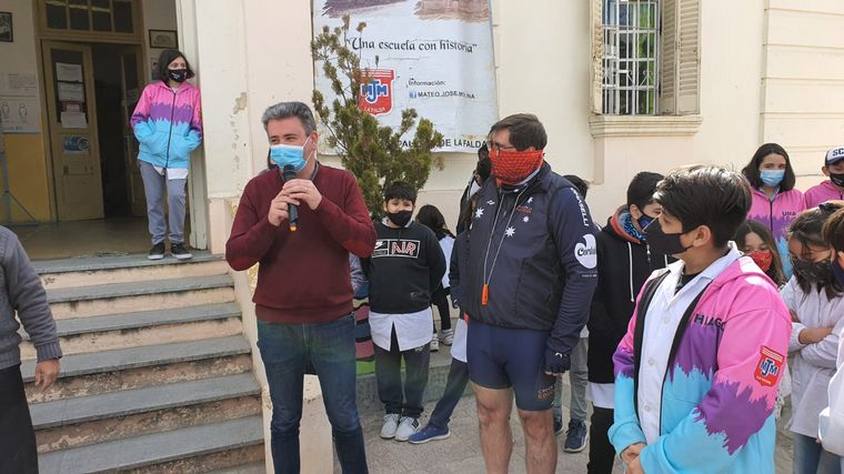 El Cruce por la Educación en la escuela Mateo José Molina de La Falda