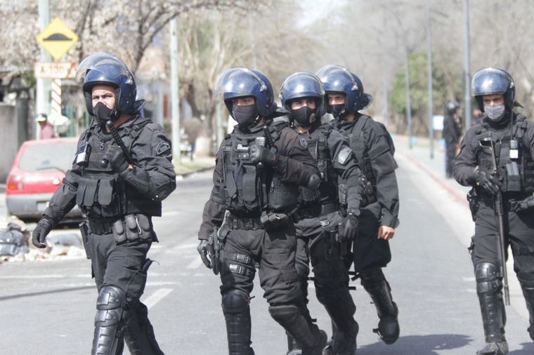 Detuvieron a vecinos del presunto ladrón muerto