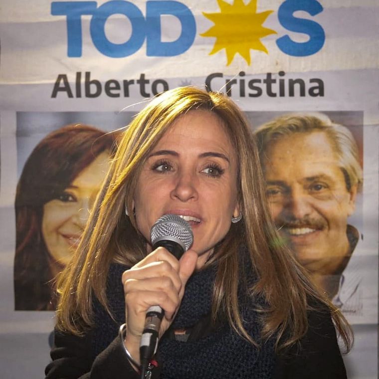 Victoria Tolosa Paz.