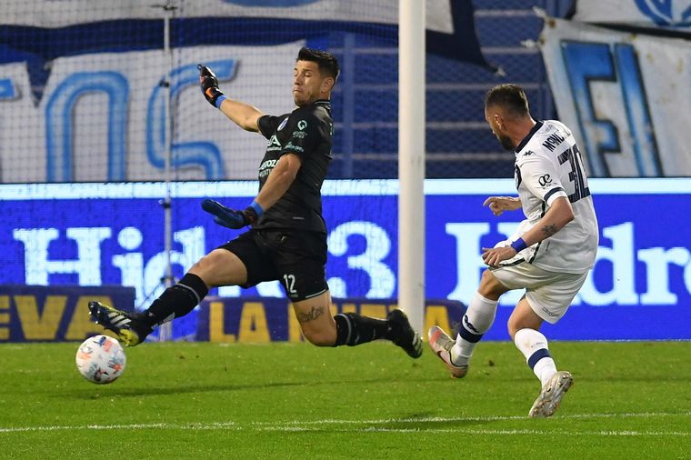 Federico Mancuello marcó el primer tanto del "Fortín".