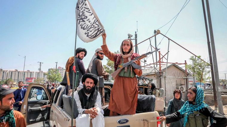 FOTO: Cinco libros para entender el conflicto en Afganistán
