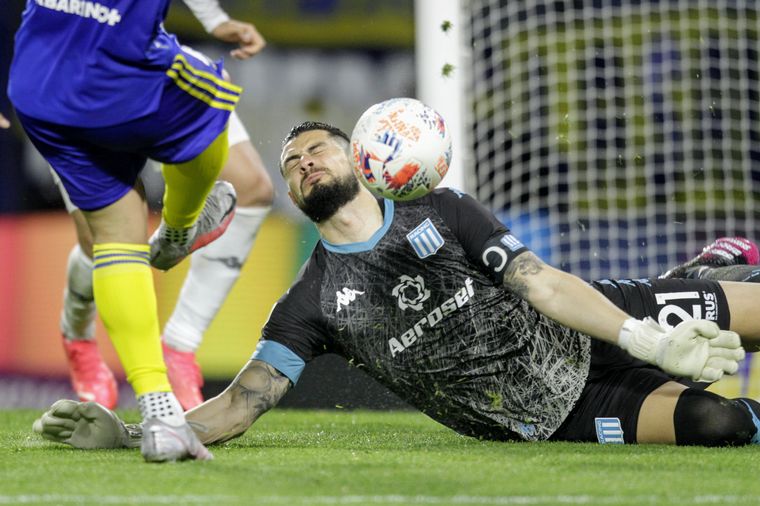 Gabriel Arias fue la figura del partido y mantiene su gran nivel.