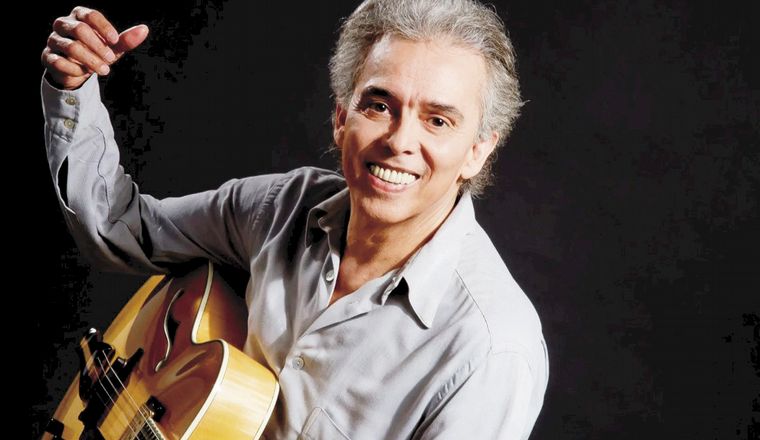 FOTO: Jairo cumple 50 años junto a la música.