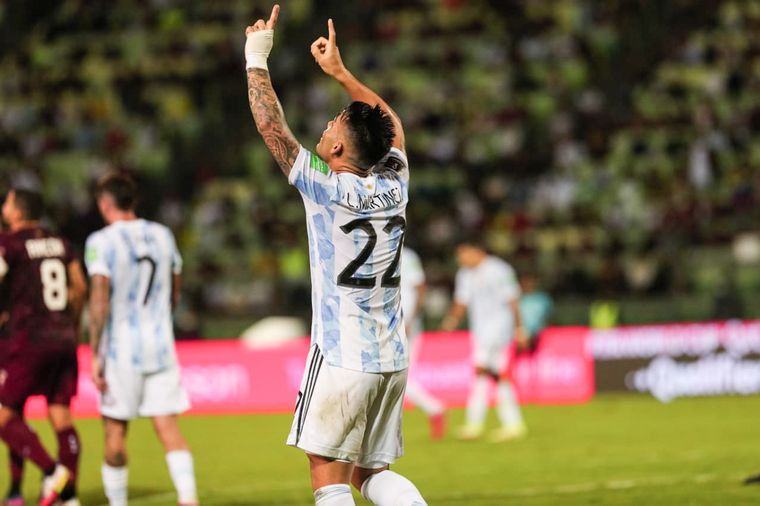 Argentina se impuso con autoridad ante Venezuela y le ganó 3-1.