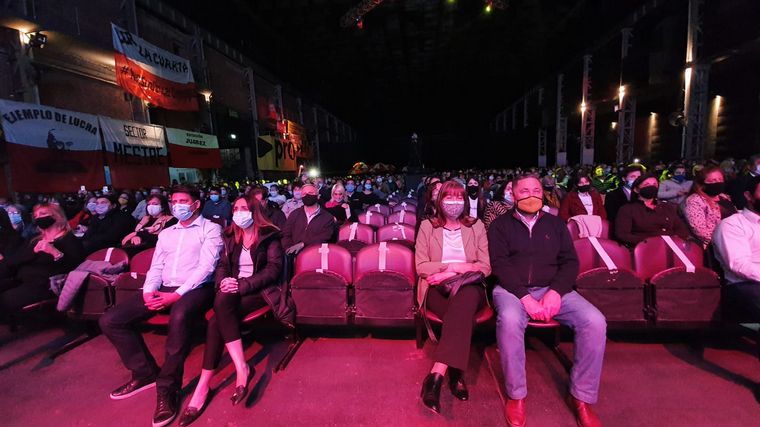Juntos por Córdoba cierra su campaña en Plaza de la Música