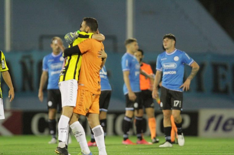 Ferro Carril Oeste venció por 1-0 a Brown de Adrogué como local en la  Primera Nacional - LA NACION