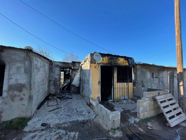 El incendio causó daños totales.