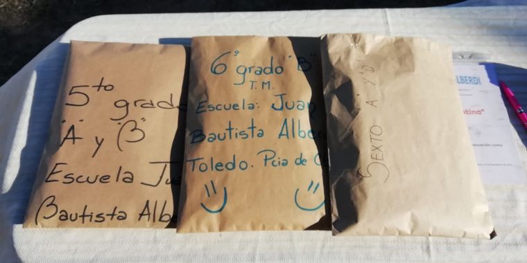 FOTO: El Cruce por la Educación en la escuela Juan Bautista Alberdi de Toledo