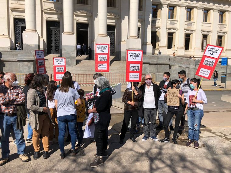 Se manifiestan en reclamo de la detención de Alan Amoedo