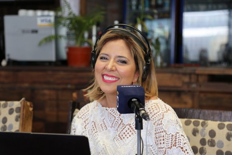 Viva la Radio, desde Casa de Fuego, en barrio Güemes.