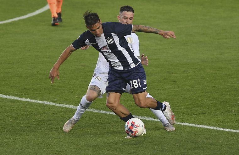 Carlos Auzqui fue elegido por el equipo de Cadena 3 como la figura de la cancha.