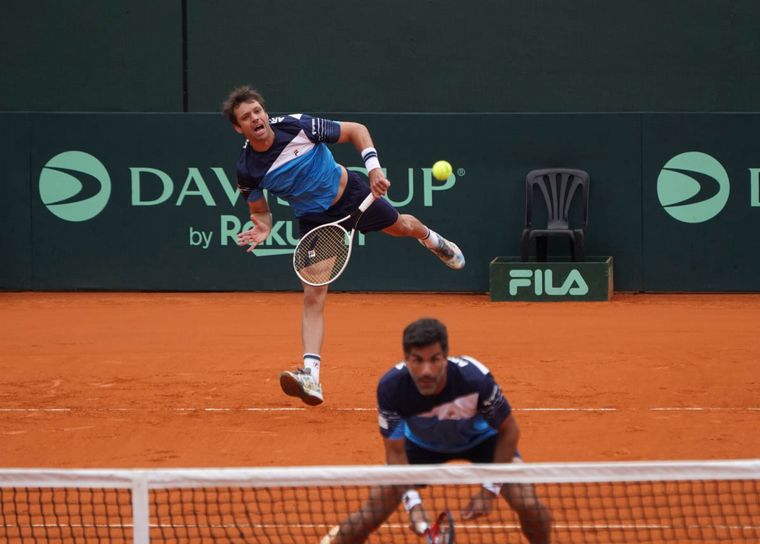 Zeballos y González pusieron en ventaja a Argentina en la serie