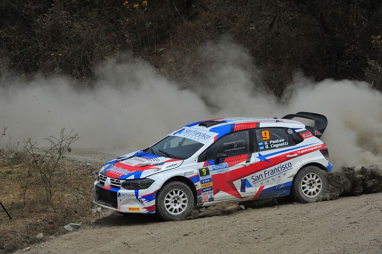FOTO: El campeón Nico Díaz se lució y ganó la Maxi Rally.