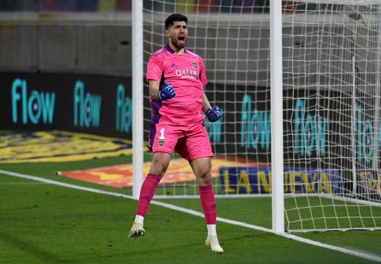 Rossi, la figura del triunfo por penales de Boca ante Patronato.