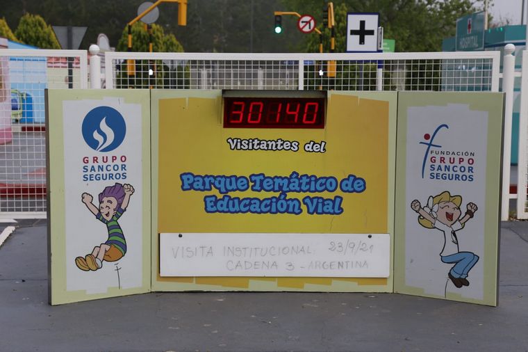 Siempre Juntos transmite desde el edificio corporativo de Sancor Seguros.