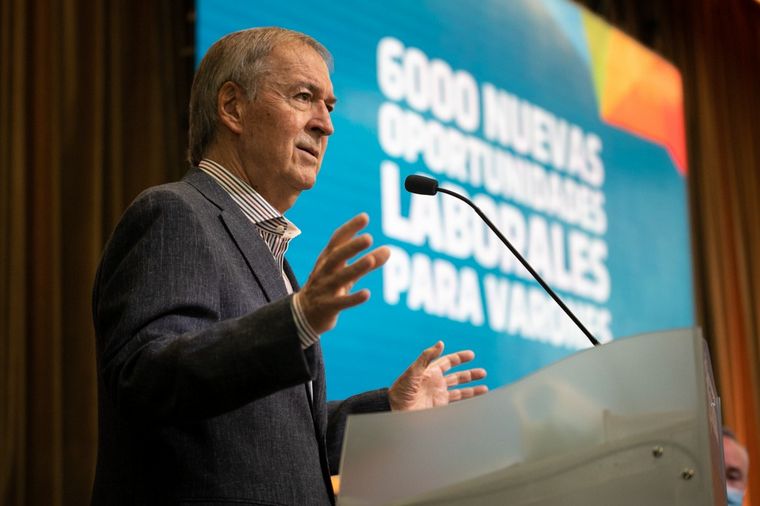 El gobernador, Juan Schiaretti lanzó el programa PILA para varones adultos.