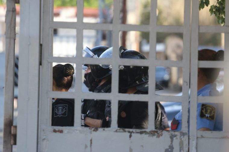 El hecho ocurrió en la Unidad de Contención de Aprehendidos de Córdoba.