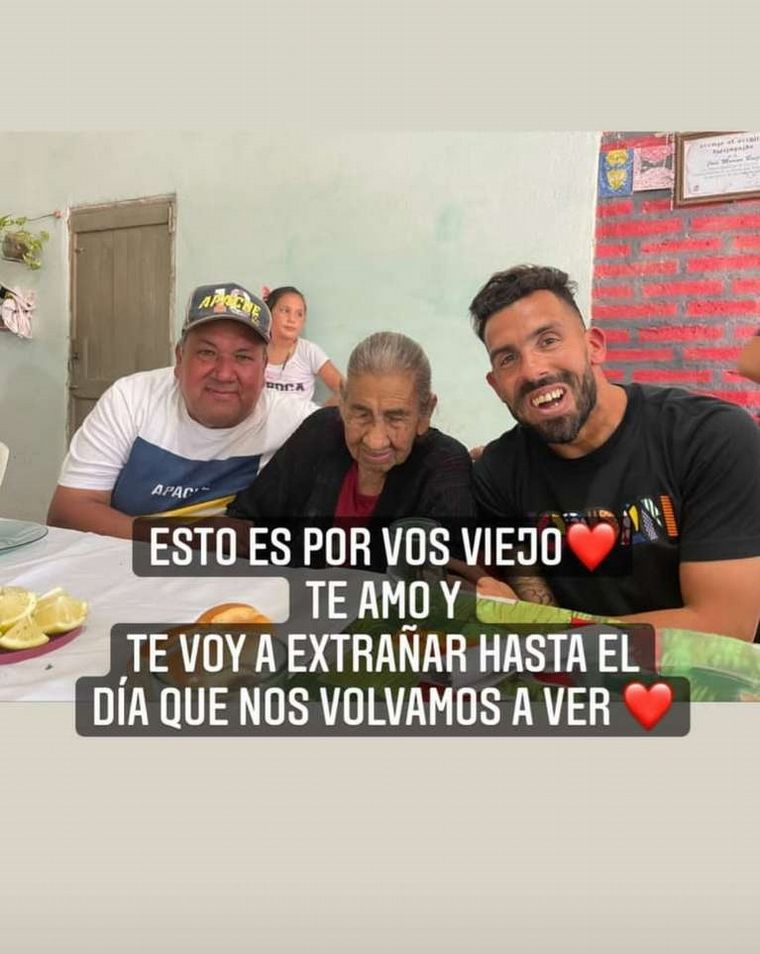 FOTO: Tévez viajó a Santiago del Estero en honor a su padre
