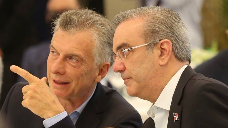 Macri: "Aparecen los vendedores de espejitos de colores que regalan lo que no tienen"