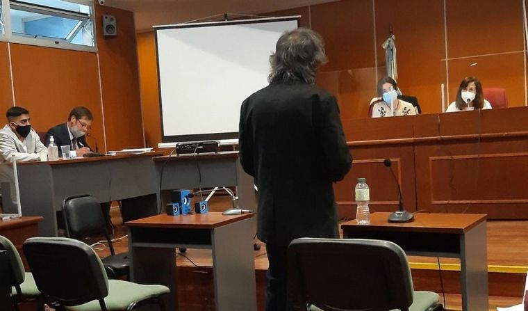 AUDIO: Mario Teruel: “Mi hijo cometió un error, no es abusador”