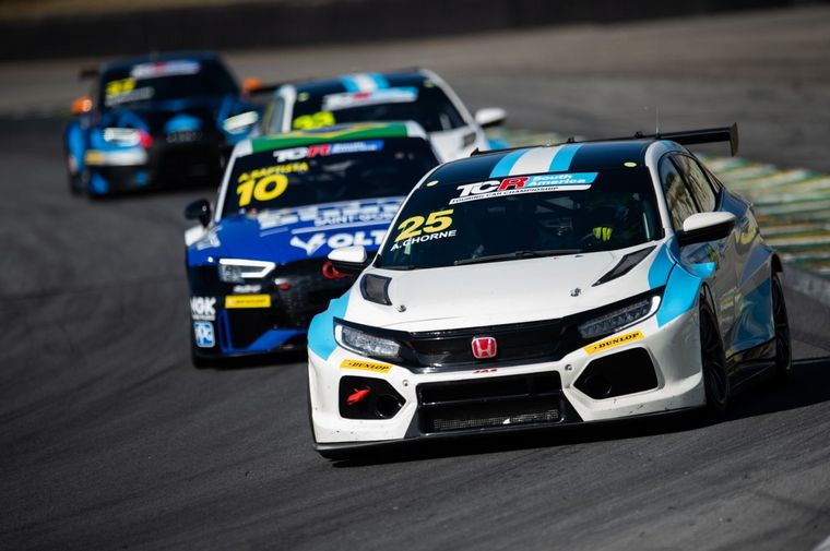 TCR South America se presenta en 'El Pinar', Uruguay