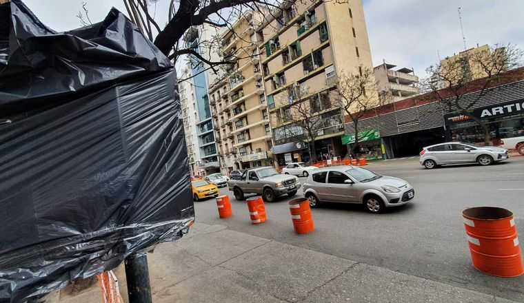 Complicaciones para usuarios del transporte en la Maipú.