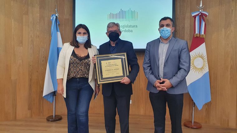 Cadena 3 fue reconocida por la Legislatura de Córdoba por sus radioteatros.