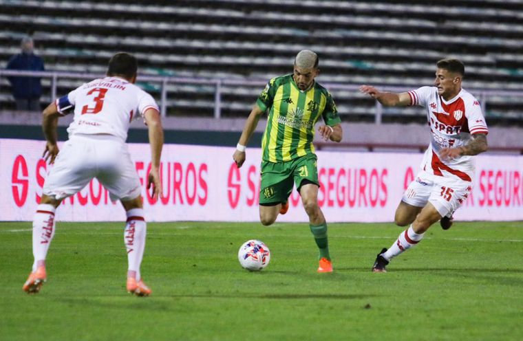 Aldosivi y Unión disputan el primer partido de la Liga Profesional con público.