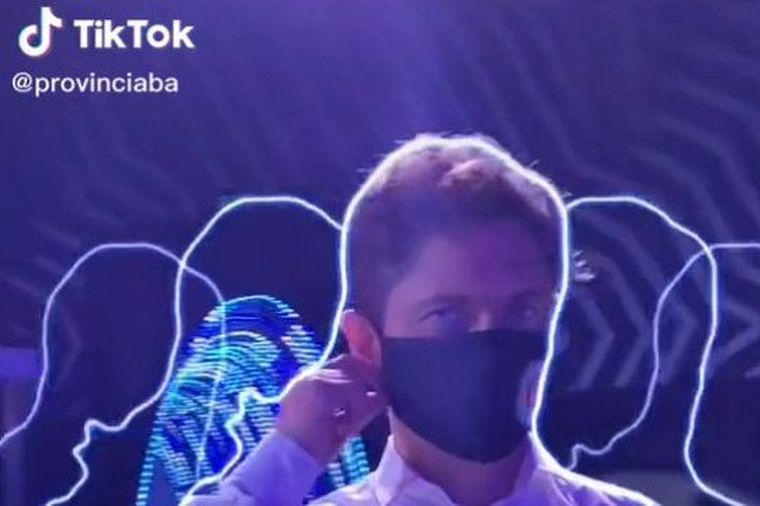 Con un TikTok, Kicillof anunció el regreso de boliches en Buenos Aires.