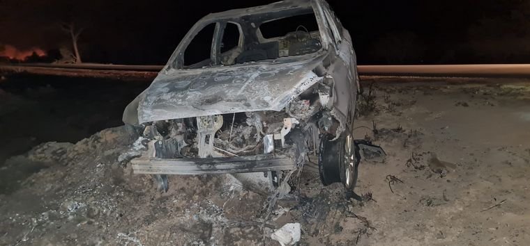 El auto de la víctima y herido grave de los incendios norte cordobés