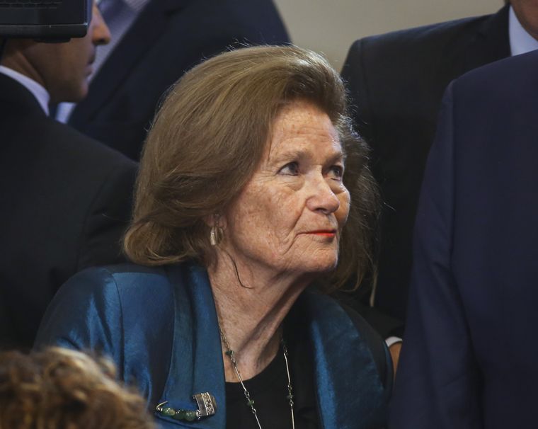 Highton de Nolasco le anticipó al Presidente su renuncia.