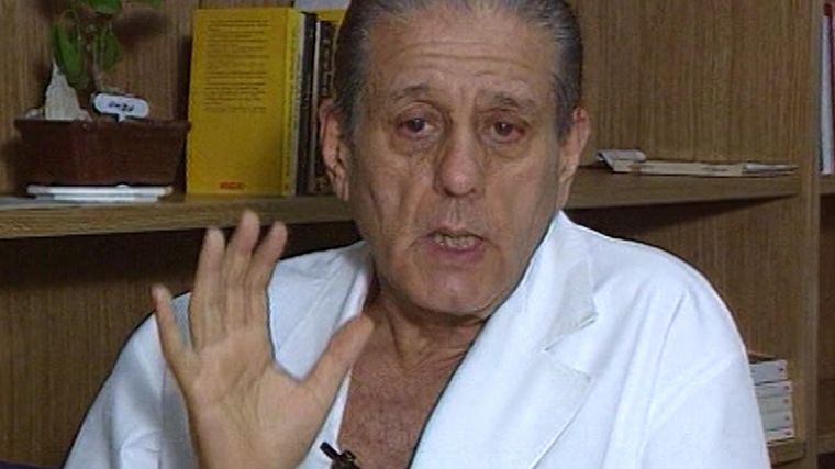 Una serie argentina contará la vida de René Favaloro.