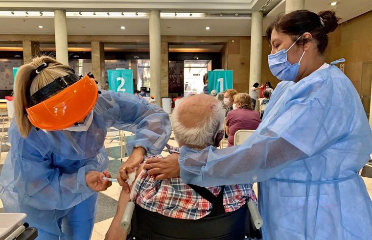 Avanza el plan de inmunización en el país.