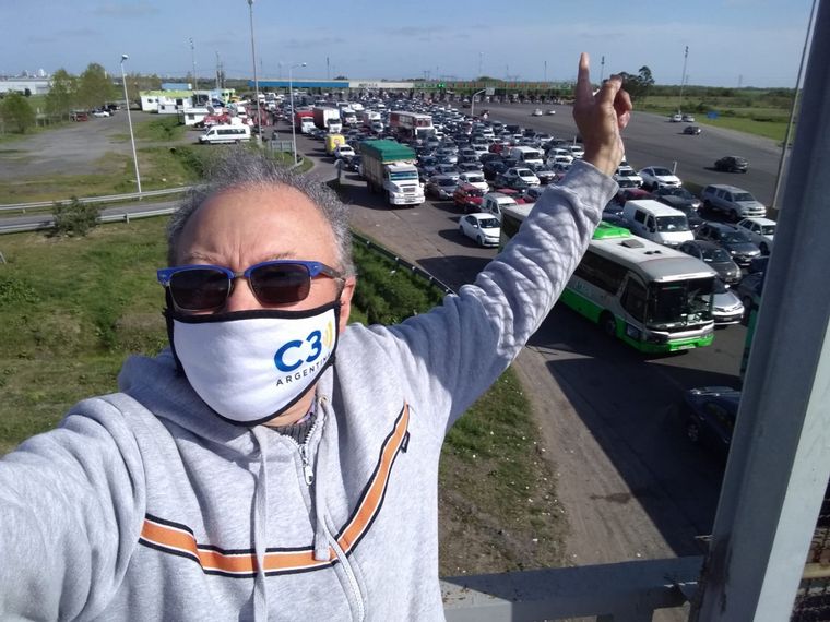 Comenzó el éxodo en Buenos Aires por el fin de semana largo.