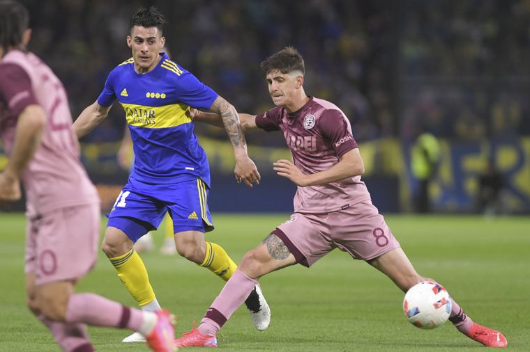 Cristián Pavón marco el cuarto gol del "Xeneize"