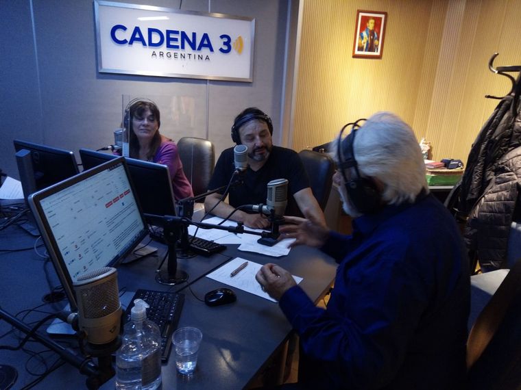 Raúl Lavié, en los estudios de Cadena 3